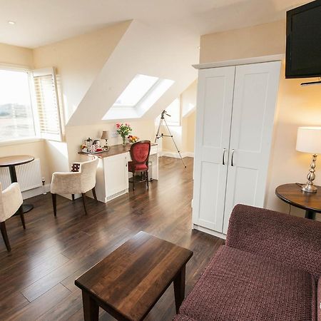 Sea Breeze Lodge B&B Galway Kültér fotó